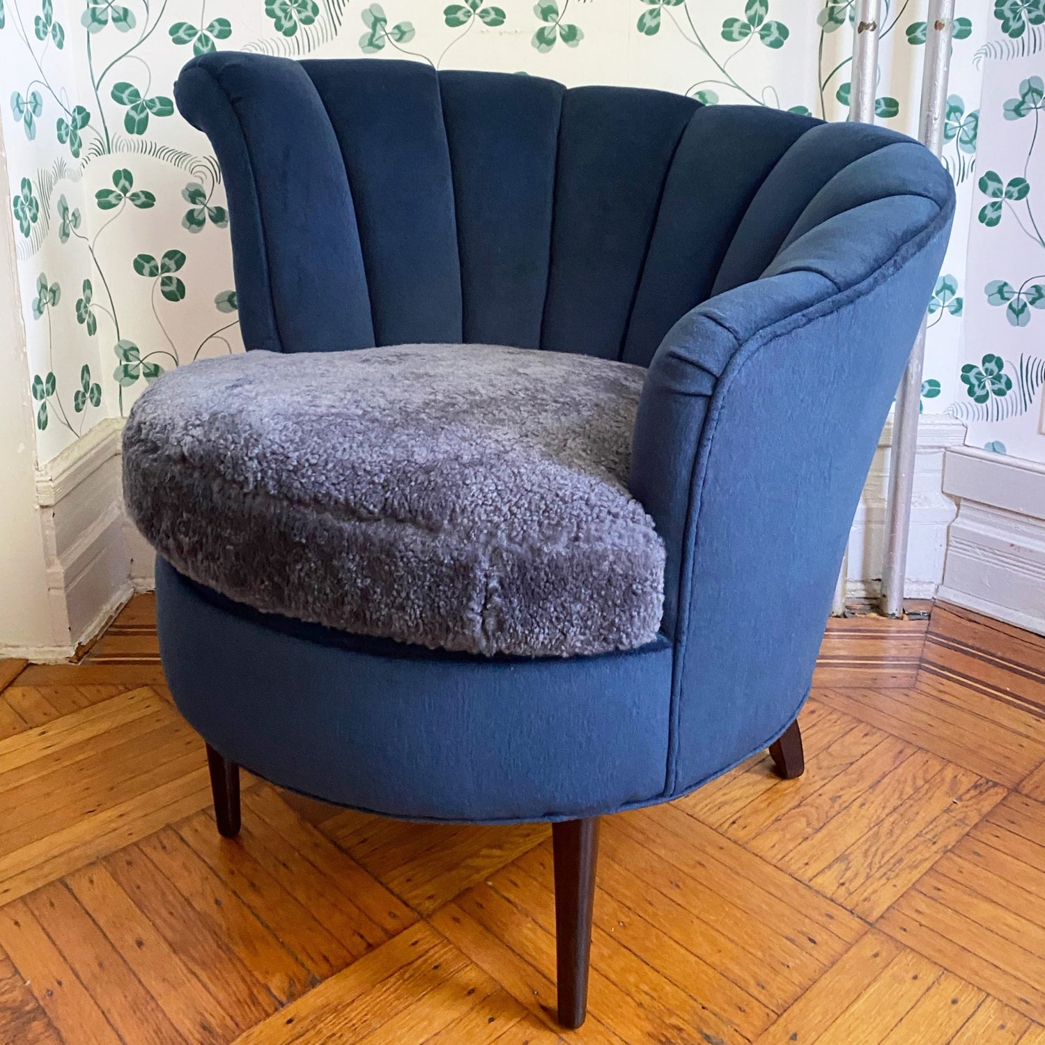 Shell Channel Back Chair