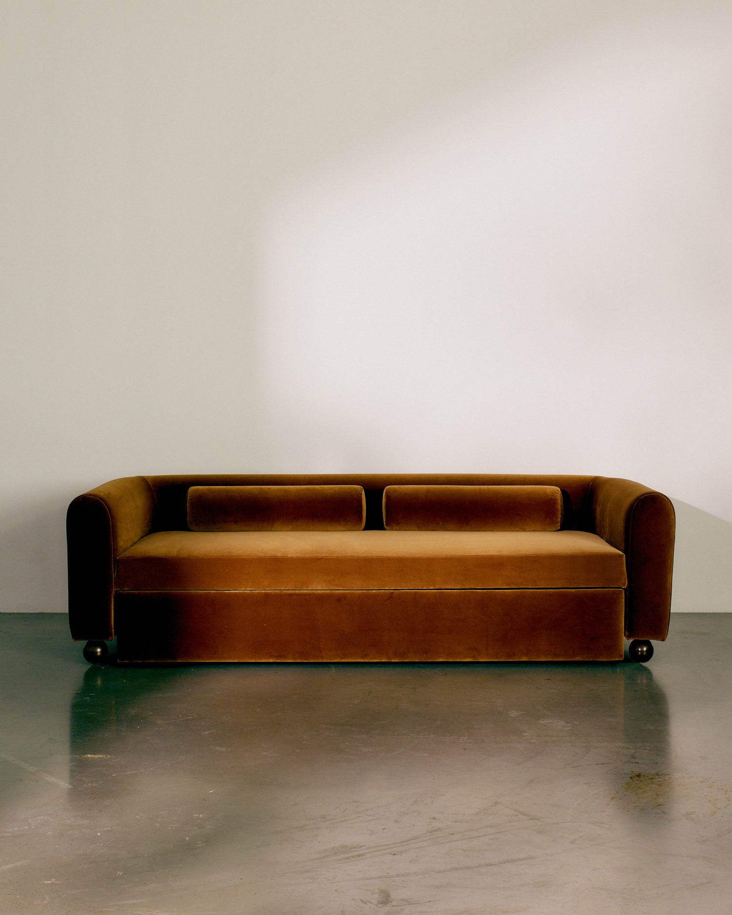 Overnite Sofa