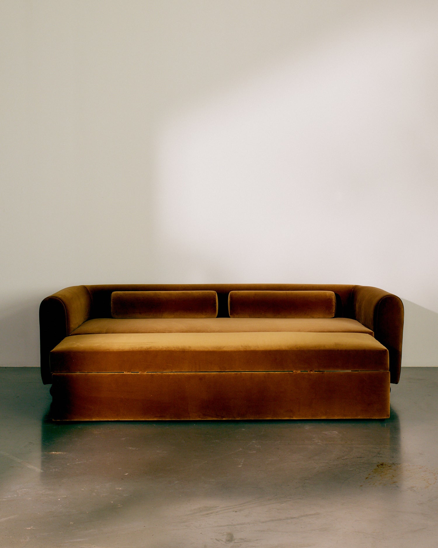 Overnite Sofa