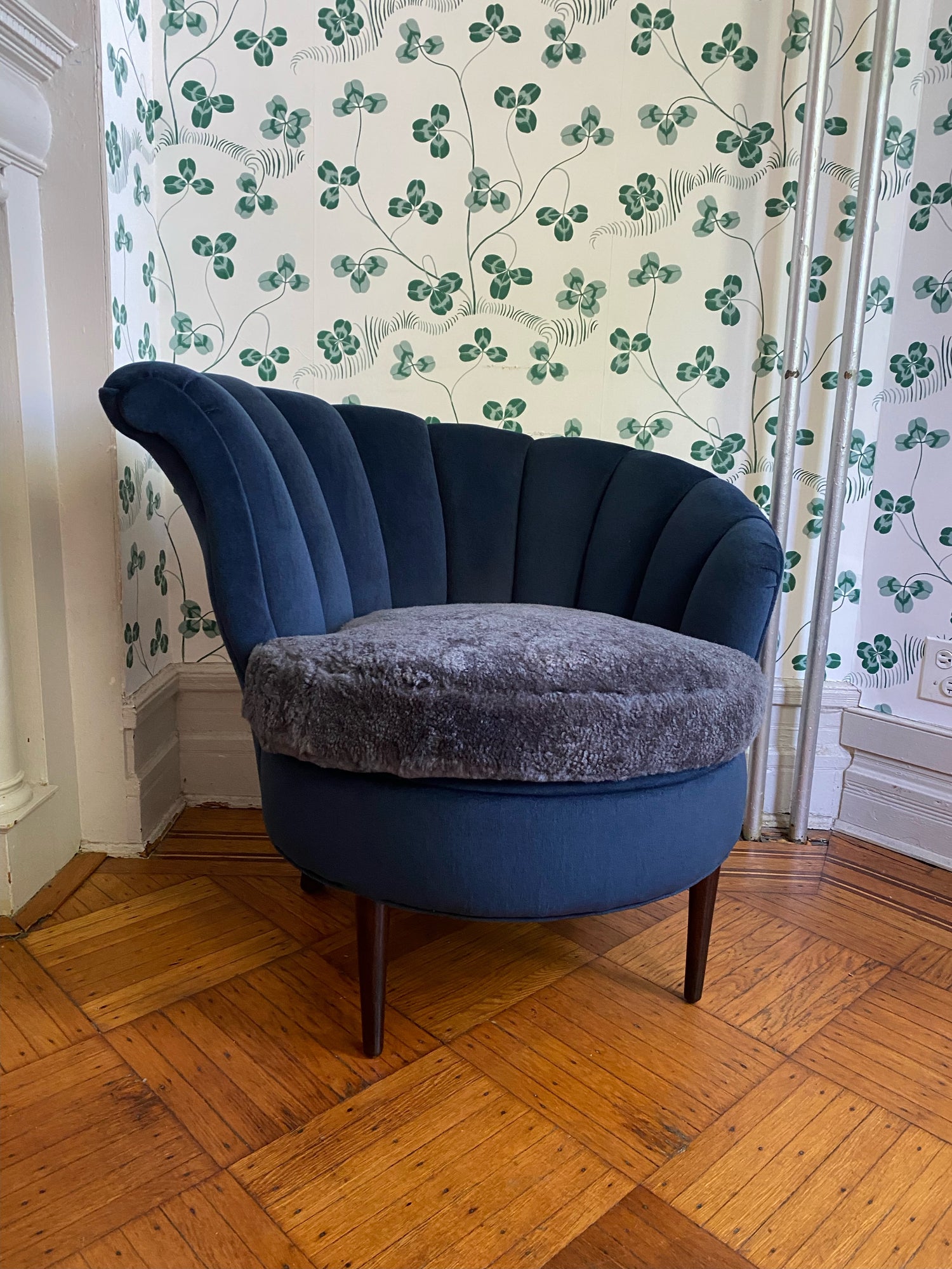 Shell Channel Back Chair